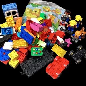 2lb duplo lego building brick lot Train, Door, Blocks Legos, People